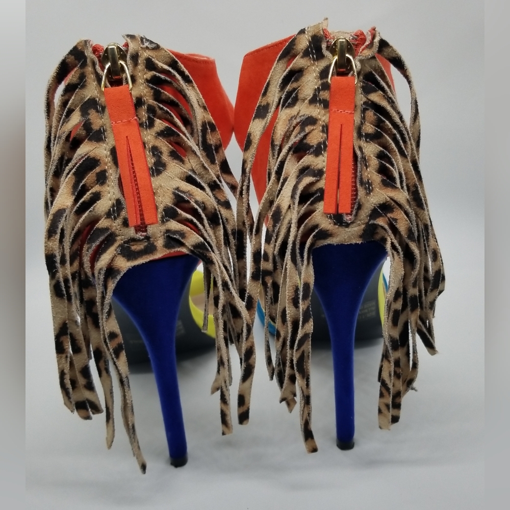 Color Block Pumps - Picture 2 of 4
